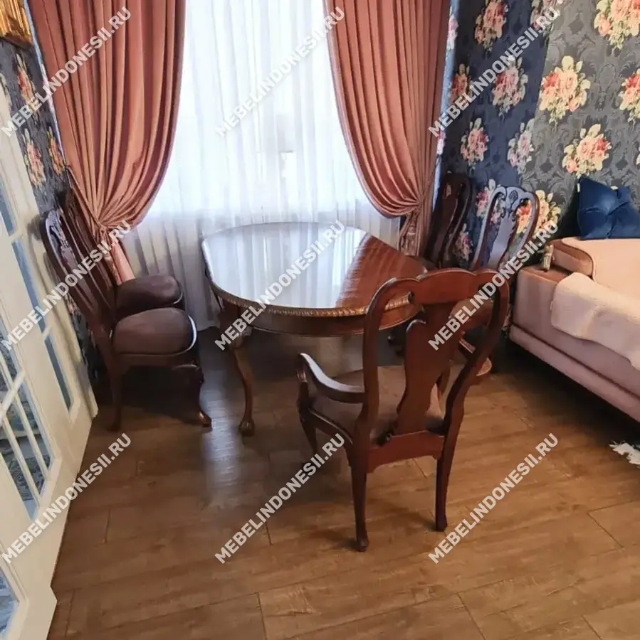 Обеденный стол из массива 180/225  